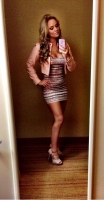Tight_Peach