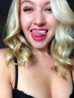 SluttyAmelia