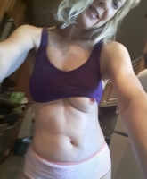 tight_blonde