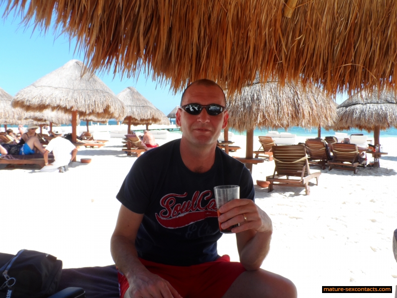Main profile photo