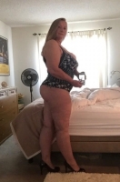 LadyLuckyWife