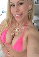 flirty_nadine