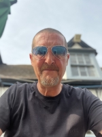 Bazza808