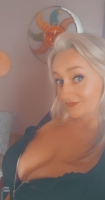 kirsty-milf