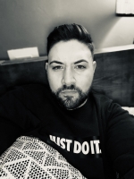 youngandhung93 in  Hertfordshire