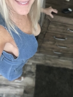 Melissa-nextdoor