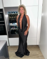 elegant-feminine