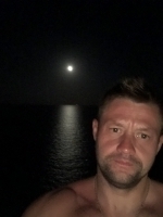 hornymaninsoton in  Hampshire