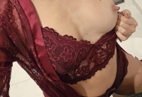 very-attractive3